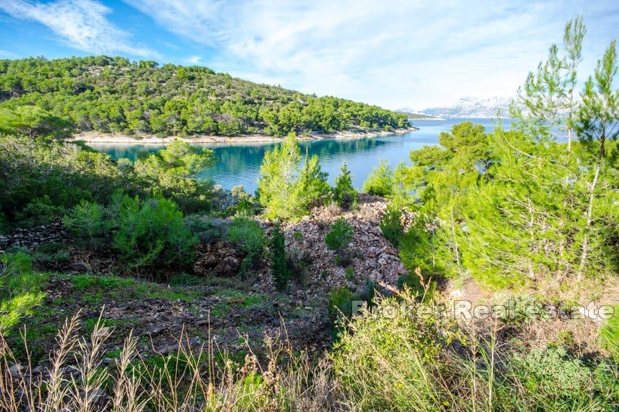 Brac - Building land first row to the sea