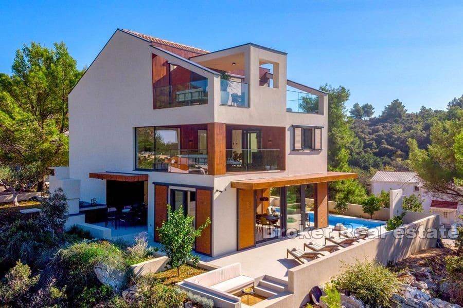 Korčula - Vila s bazénem v první řadě k moři