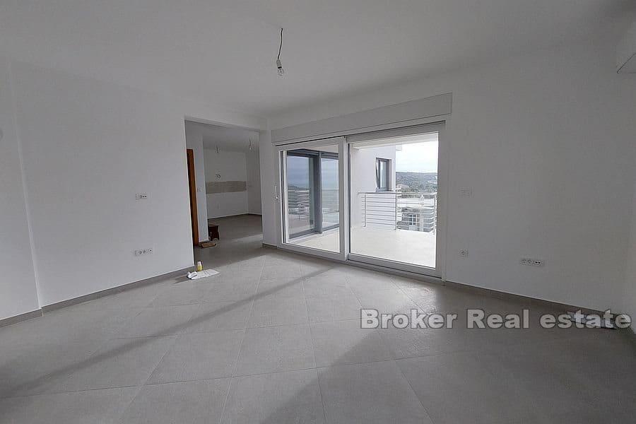 Primosten - Two bedoom apartment with a sea view
