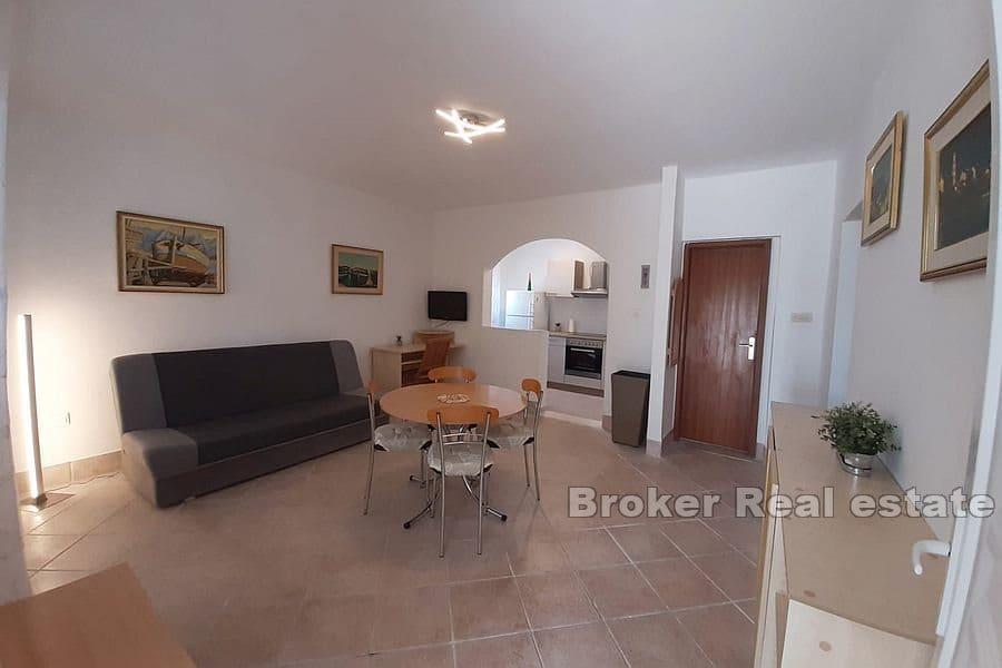 Rogoznica - Immeuble près de la mer