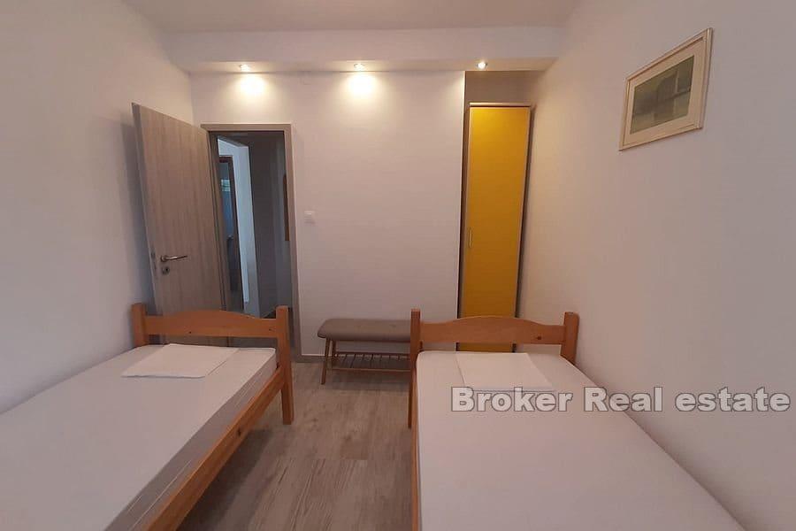 Rogoznica - Immeuble près de la mer