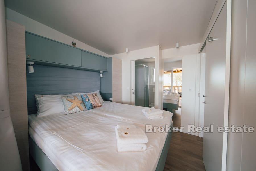 Crikvenica - Mobile homes in a tourist resort