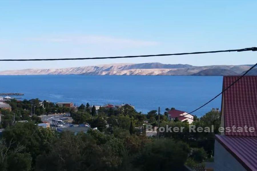 Karlobag - Apartmánový dům s otevřeným výhledem na moře