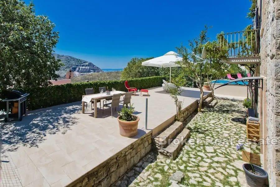 Près de Split - Maison avec piscine