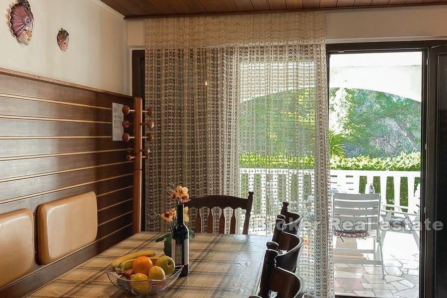 Island Brac - Apartment house in the center of town