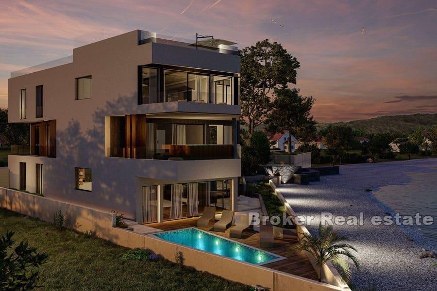 Zadar - Moderné apartmány, prvý rad k moru
