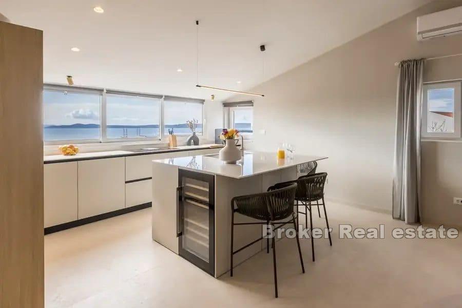 Wyspa Ciovo - Willa z basenem i widokiem na morze