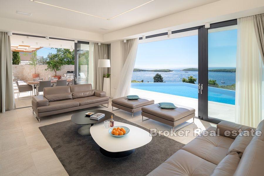 Ostrov Hvar - Moderní vila v blízkosti moře