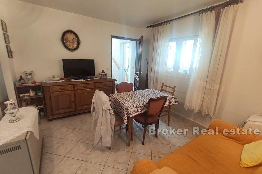 Kaštela - Leilighet nær sjøen