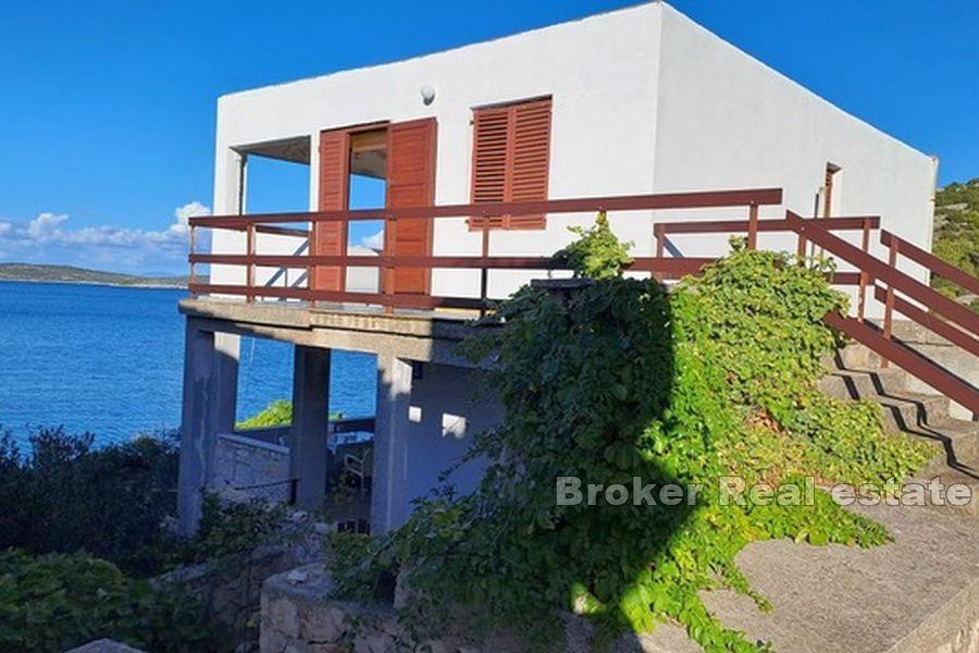Ostrov Žirje - Dům u moře a pláží