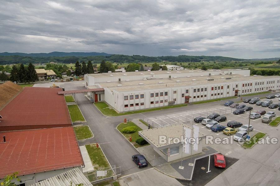 Niedaleko Zagrzebia - Duży kompleks pod działalność handlową