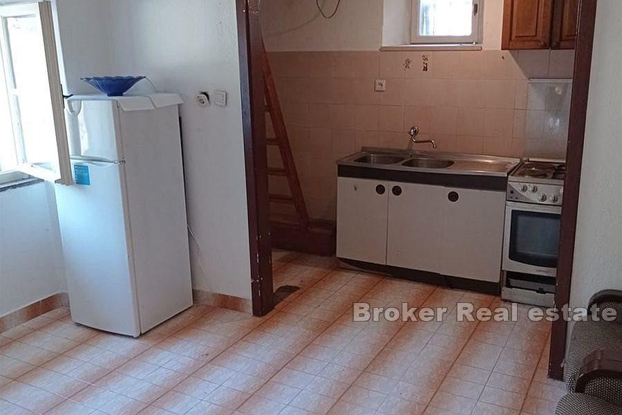 Island of Brac - Detached house for renovation