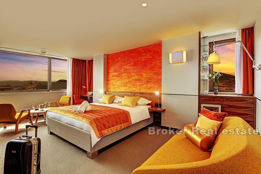 Split center - Rum för turism med reception