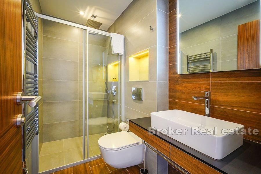 Split center - Rum för turism med reception