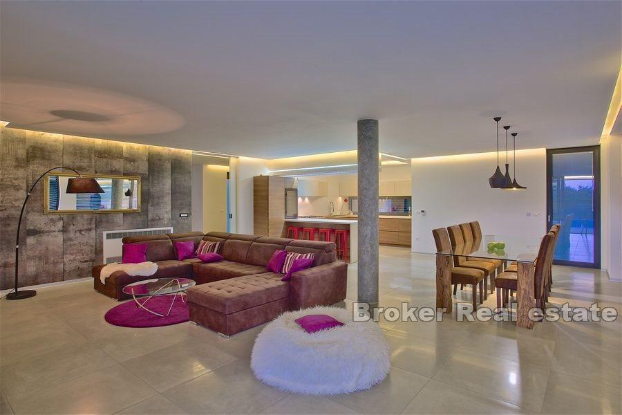 Porec - Moderne villa med rolig beliggenhet