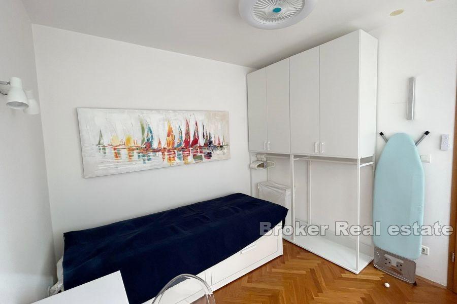 Split - Zenta - Beautiful apartment with a sea view