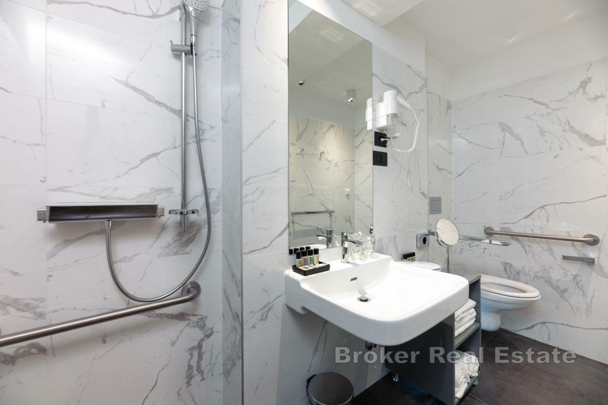 Luxusní historický hotel v centru města