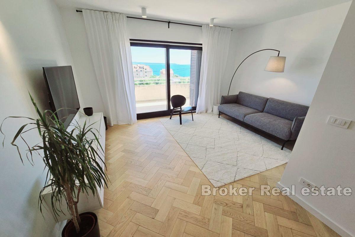 Modern comfortable three-room apartment