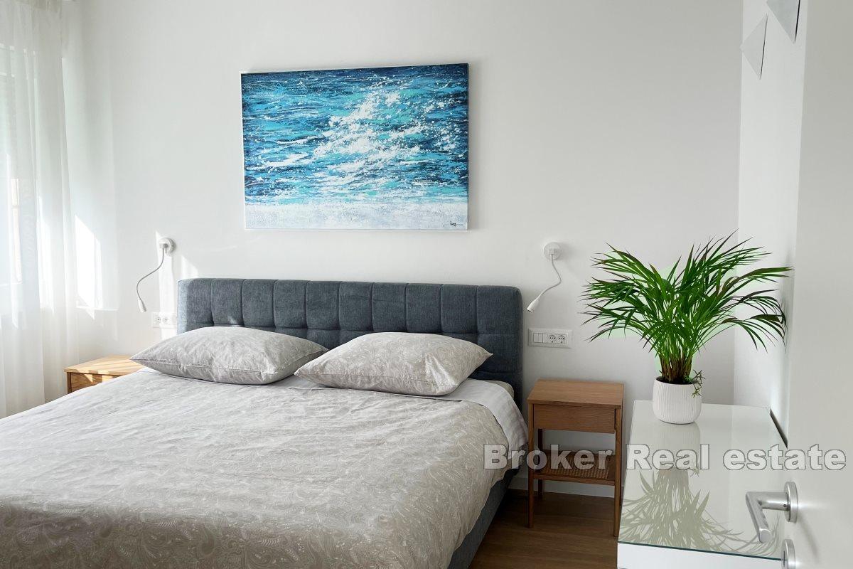 Voll ausgestattetes Apartment mit einem Schlafzimmer