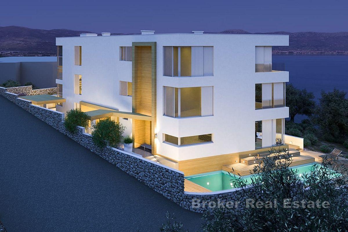 Vila ve stavu roh-bau s výhledem na moře