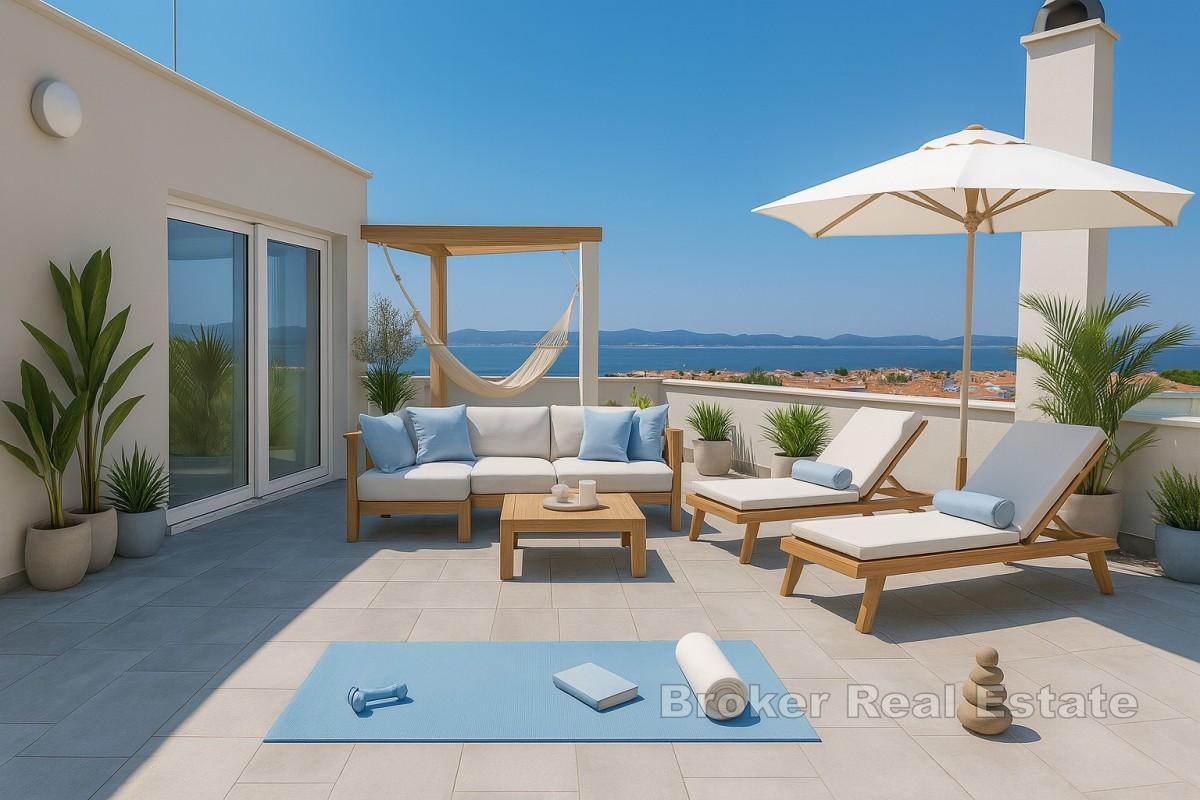 Penthouse de trois chambres avec vue sur la mer