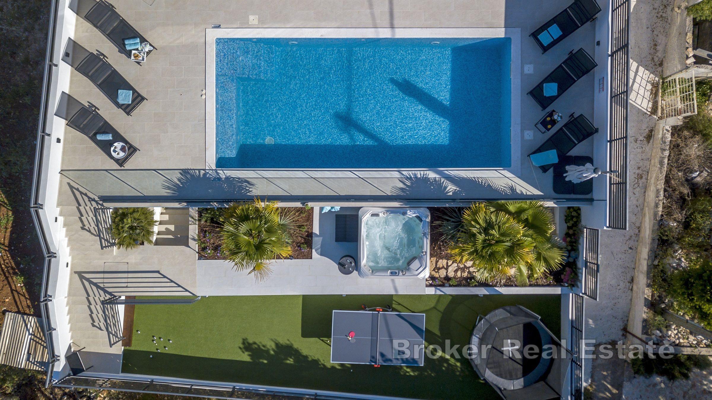 Ostrov Šolta - Mimoriadna vila s výhľadom na more