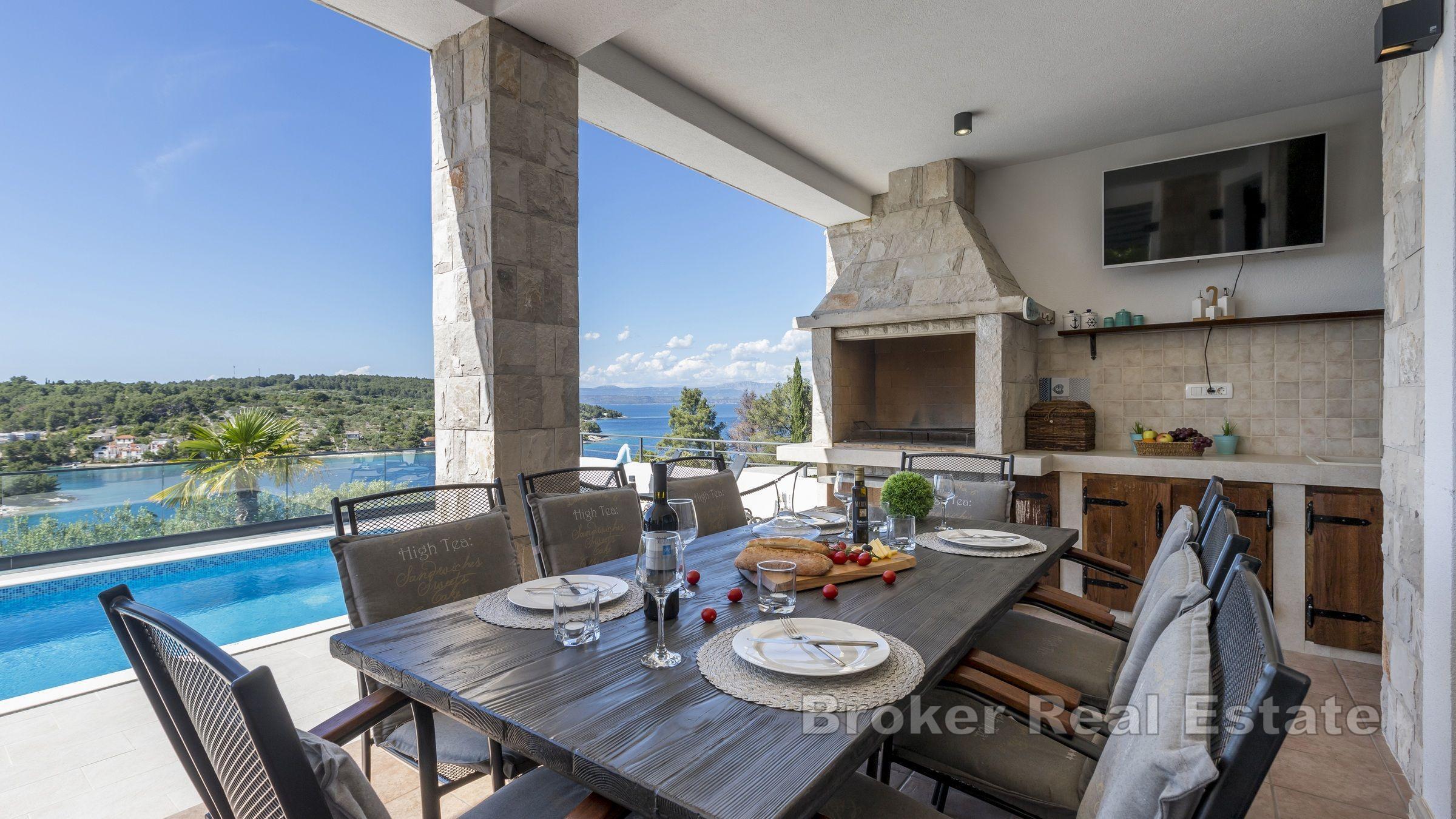 En ekstraordinær villa med utsikt over havet