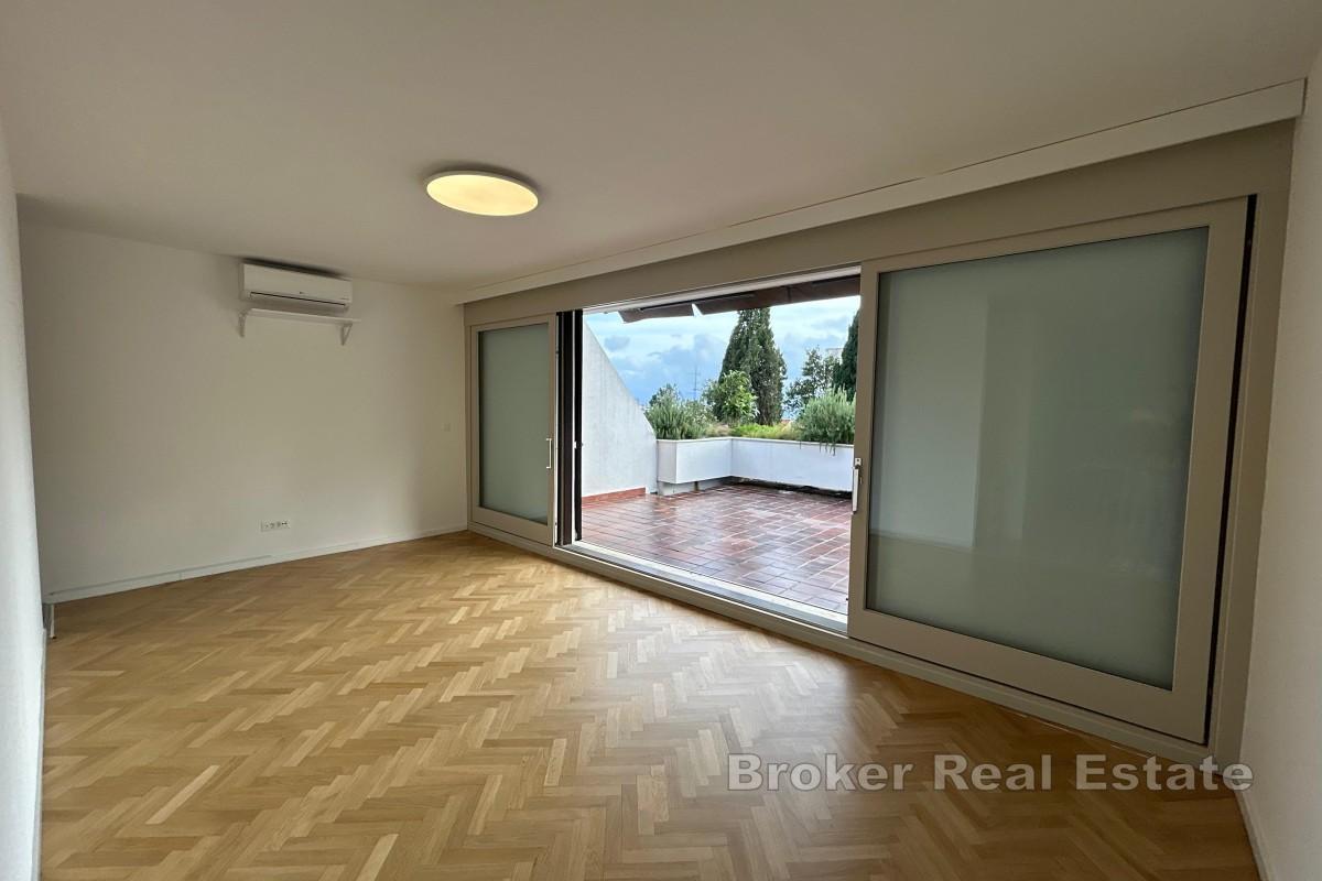 Przestronne mieszkanie z trzema sypialniami