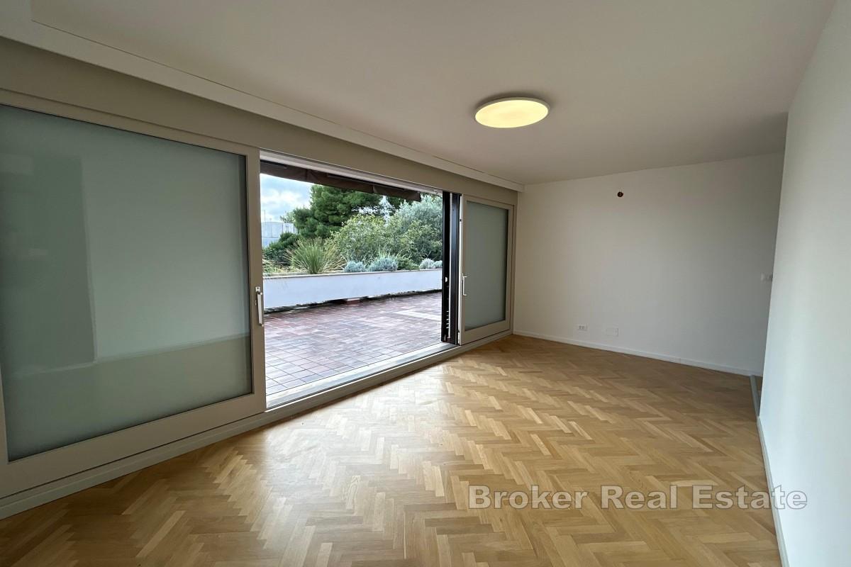 Przestronne mieszkanie z trzema sypialniami