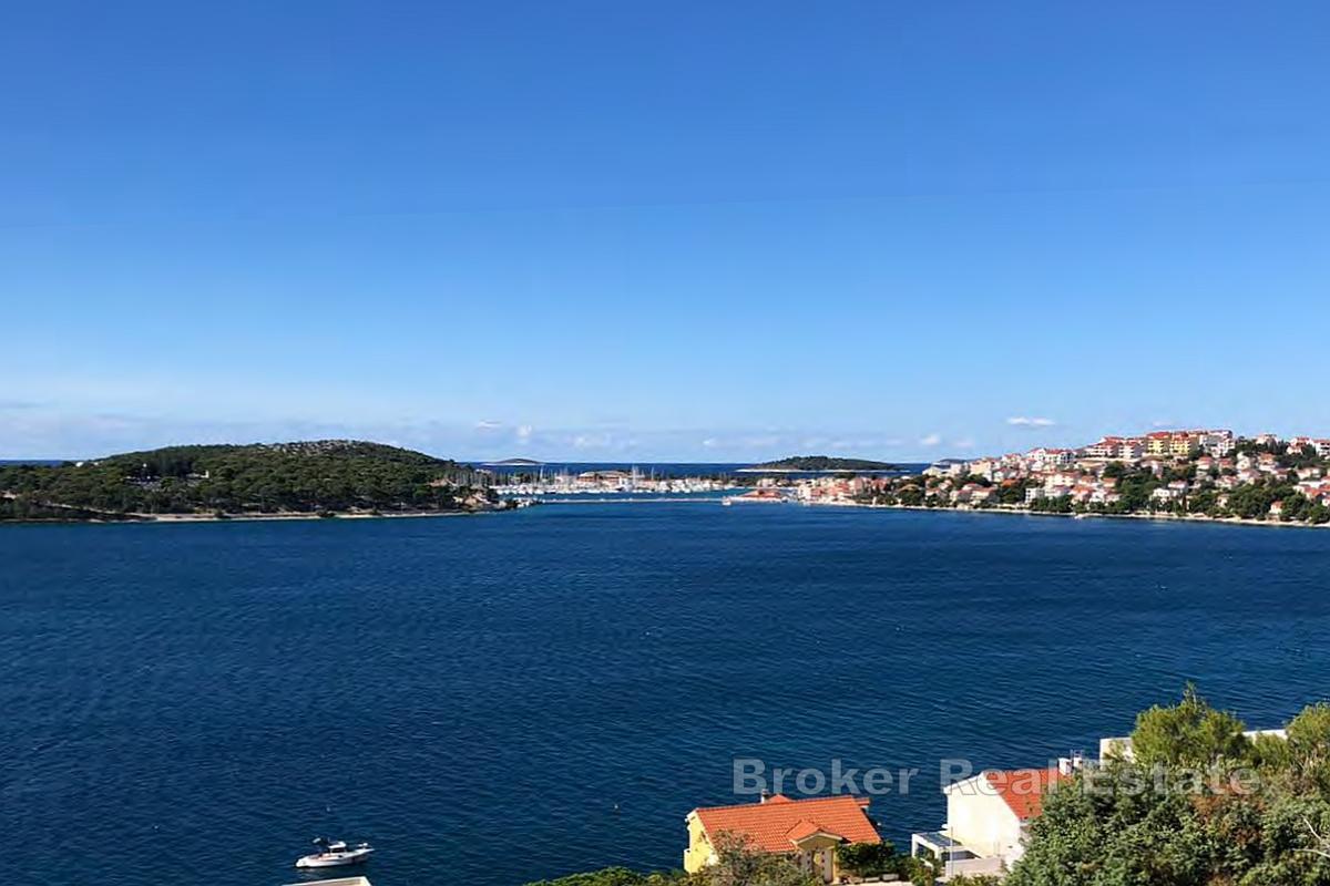 Rogoznica - Stavebný pozemok s panoramatickým výhľadom na more