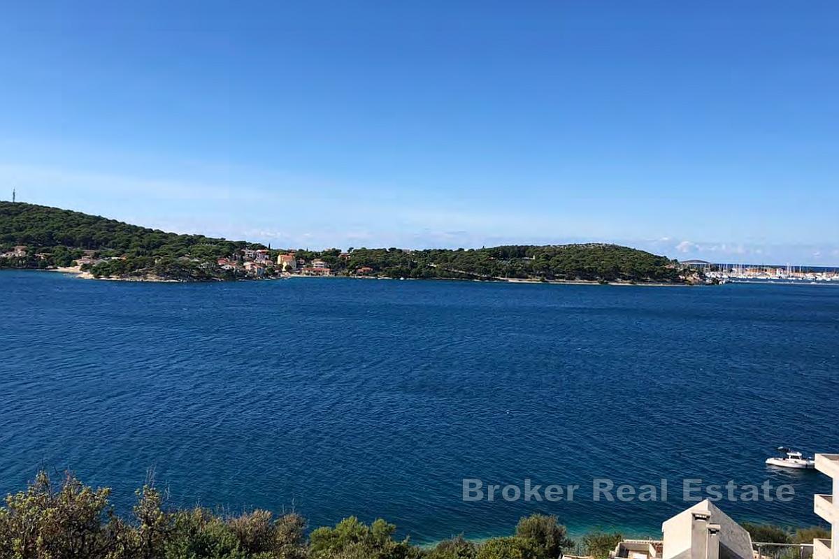 Rogoznica - Stavebný pozemok s panoramatickým výhľadom na more