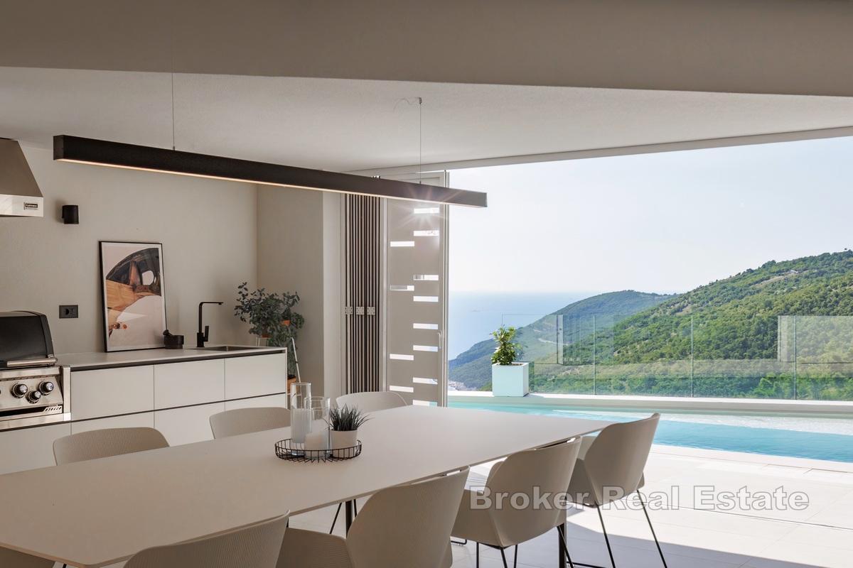 Moderní luxusní vila s výhledem
