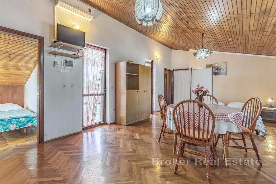 Dachgeschosswohnung mit Meerblick