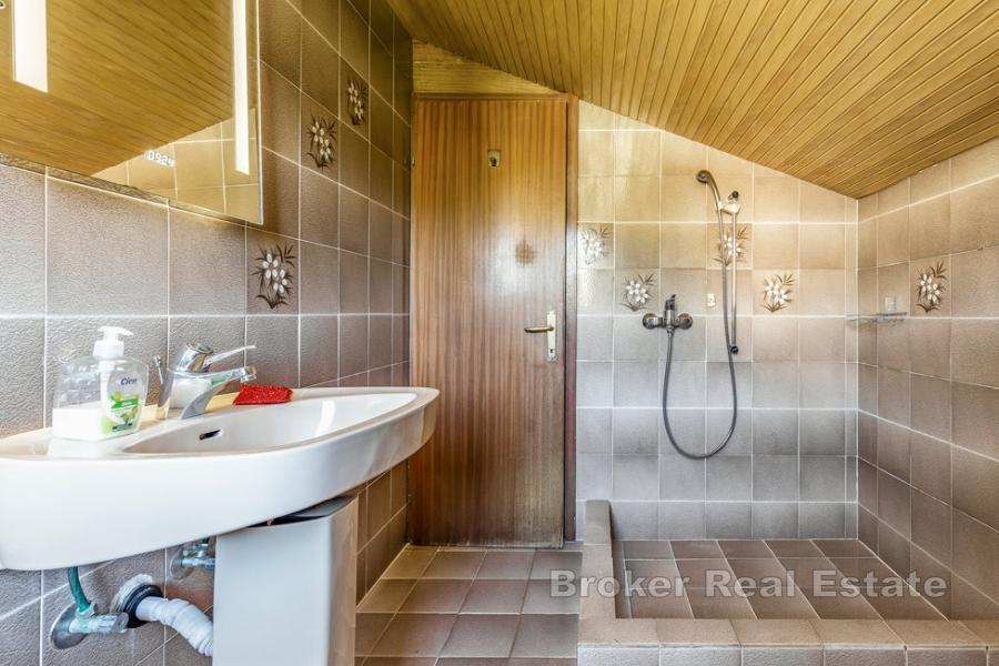 Dachgeschosswohnung mit Meerblick