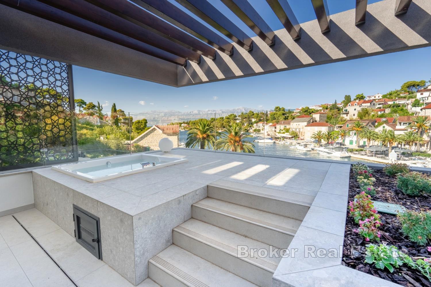 Insel Brac - Villa in der ersten Reihe zum Meer