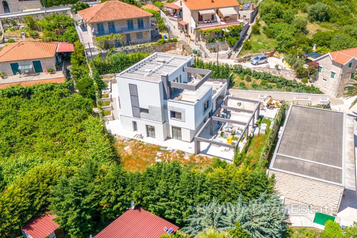 Insel Brac - Villa in der ersten Reihe zum Meer