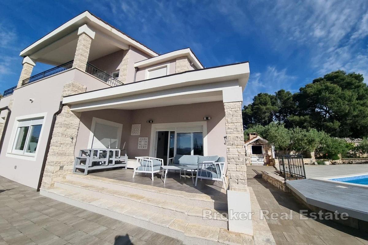 Villa avec vue sur la mer