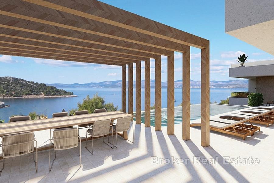 Building plot with sea view