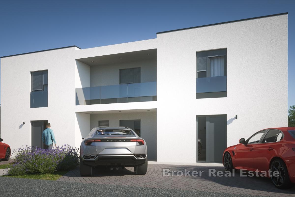 Moderní mezonetový apartmán s bazénem