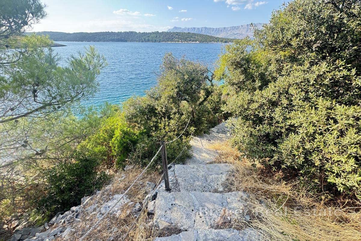 Poljoprivredno zemljište na atraktivnoj poziciji