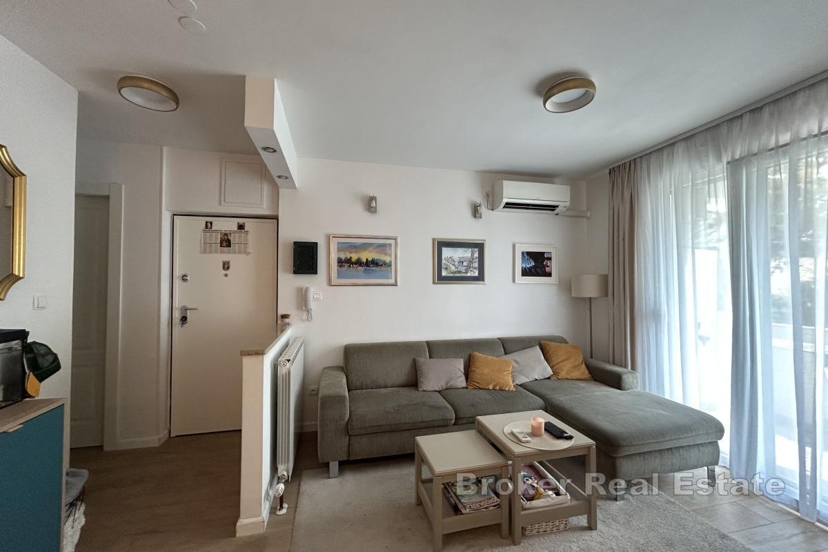 Bel appartement de trois chambres parfaitement entretenu