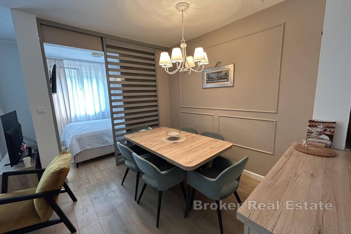 Vakkert vedlikeholdt leilighet med tre soverom