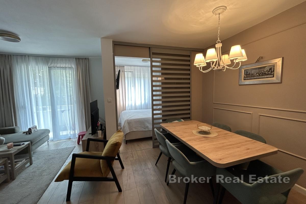 Bel appartement de trois chambres parfaitement entretenu
