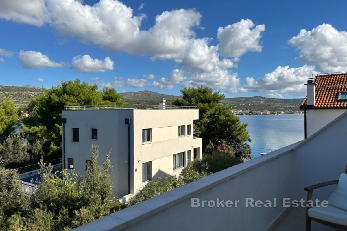 Renovirani apartman nadomak plaže