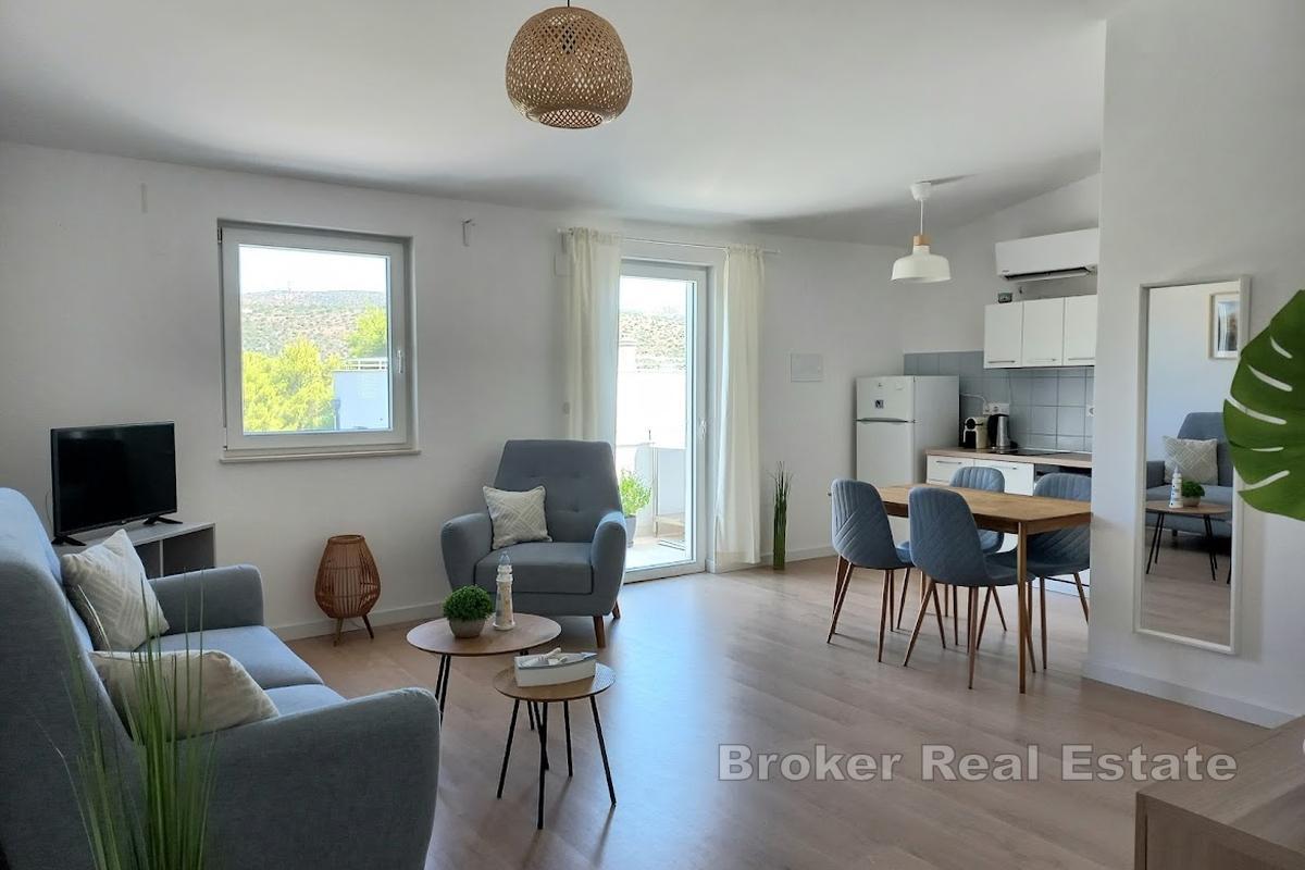 Renovirani apartman nadomak plaže
