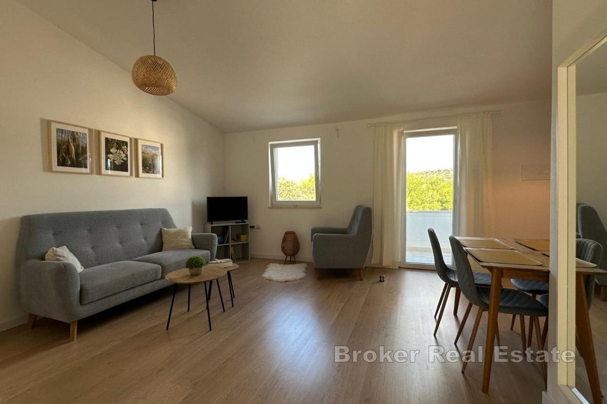 Renovirani apartman nadomak plaže
