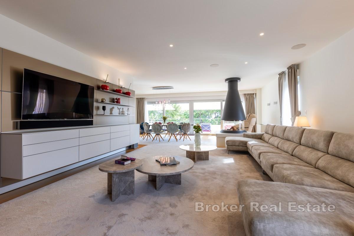 Großzügige Luxusvilla in bester Lage von Split