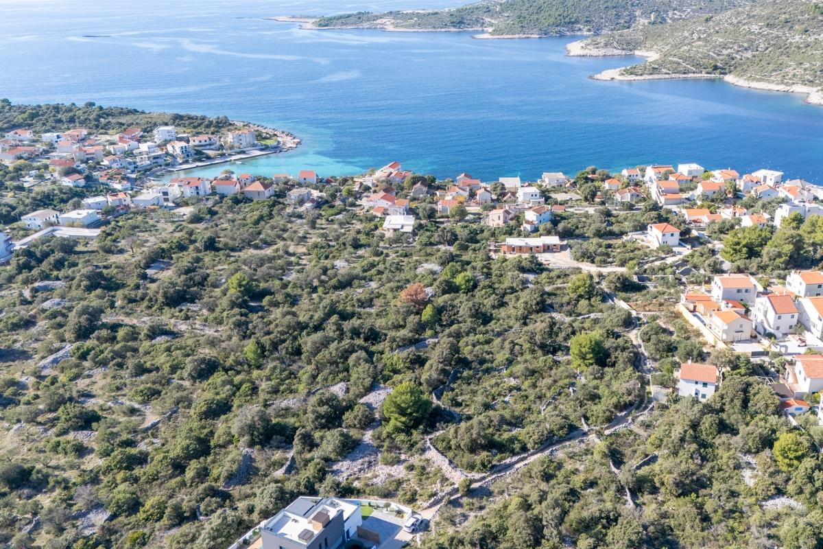 Земельный участок с видом на море