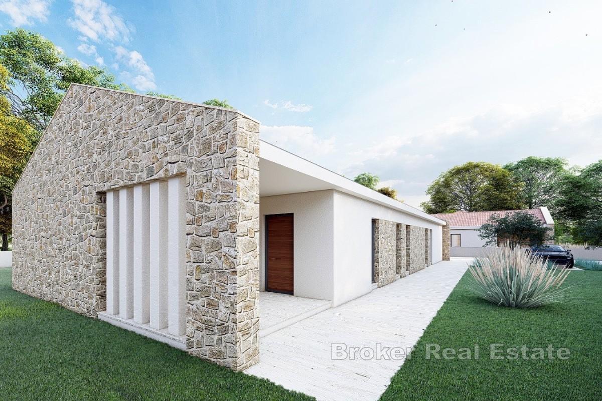 Stavební pozemek s platným povolením a zahájenou výstavbou