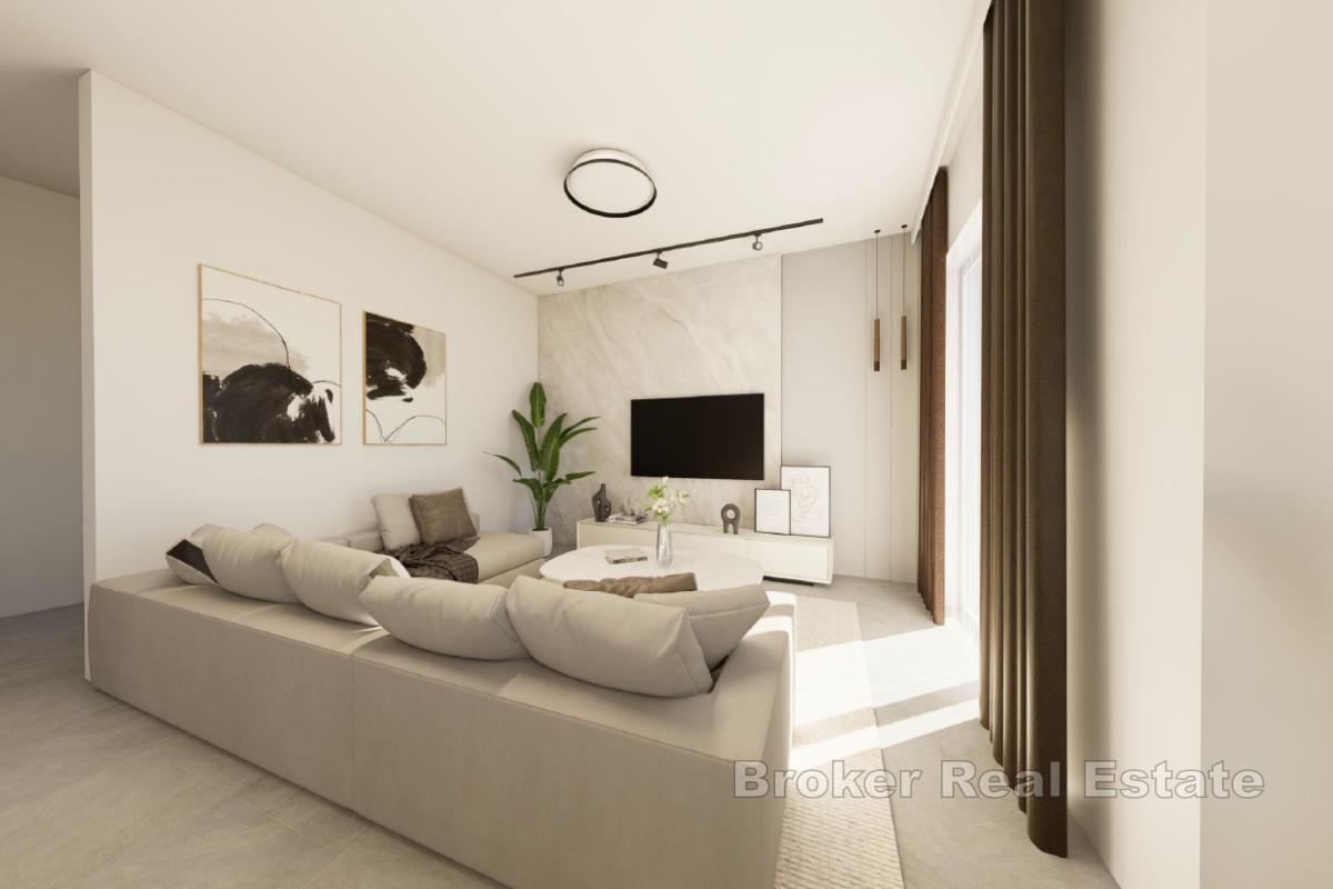 Dupleksleilighet med svømmebasseng og havutsikt